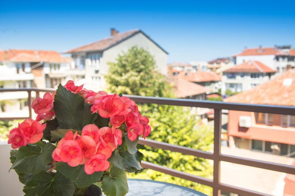 Atavel Guest House Nesebar Exterior photo